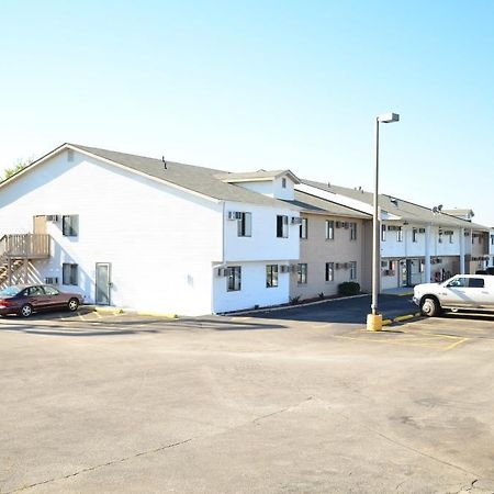 Luxury Inn & Suites לינקולן מראה חיצוני תמונה
