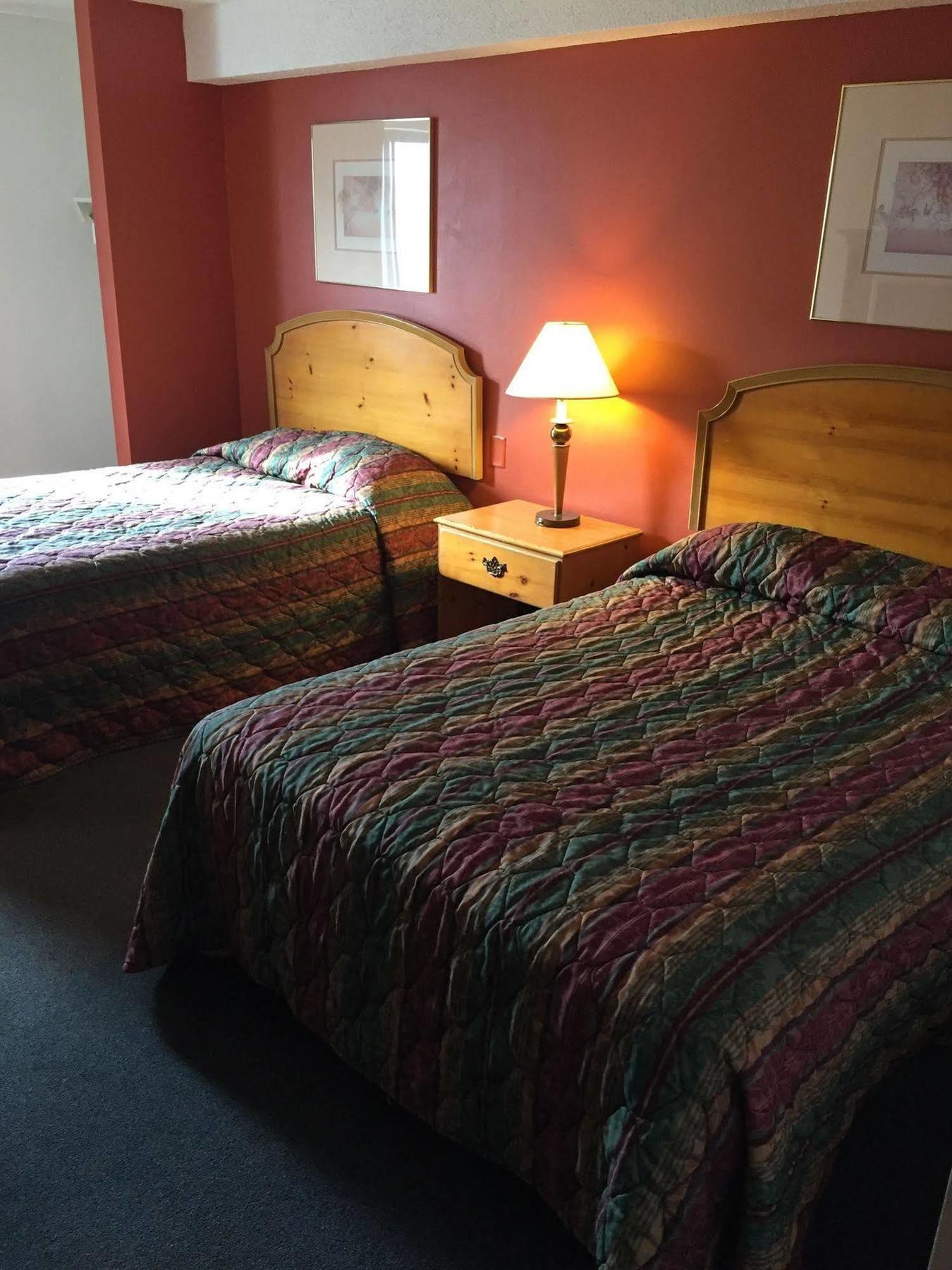 Luxury Inn & Suites לינקולן מראה חיצוני תמונה